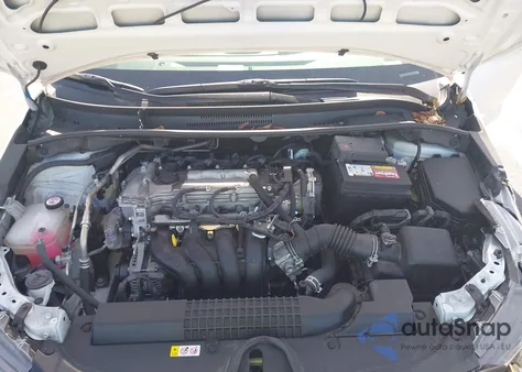 2022 Toyota Corolla Le z USA, uszkodzony, nr VIN 5YFEPMAE5NP389346